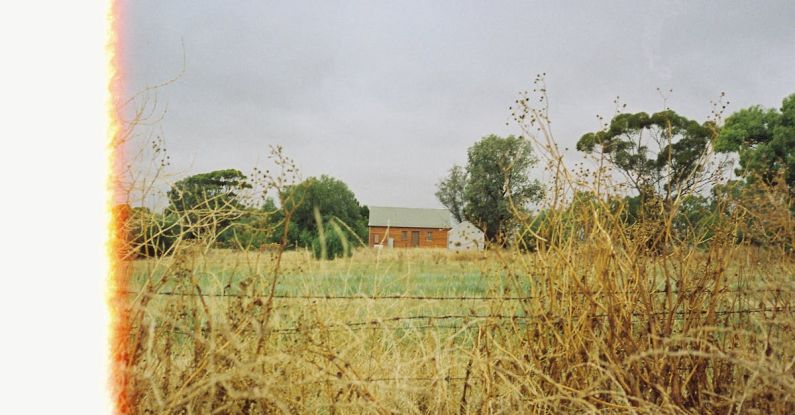 Sunburned Country - Cabin in the countryside